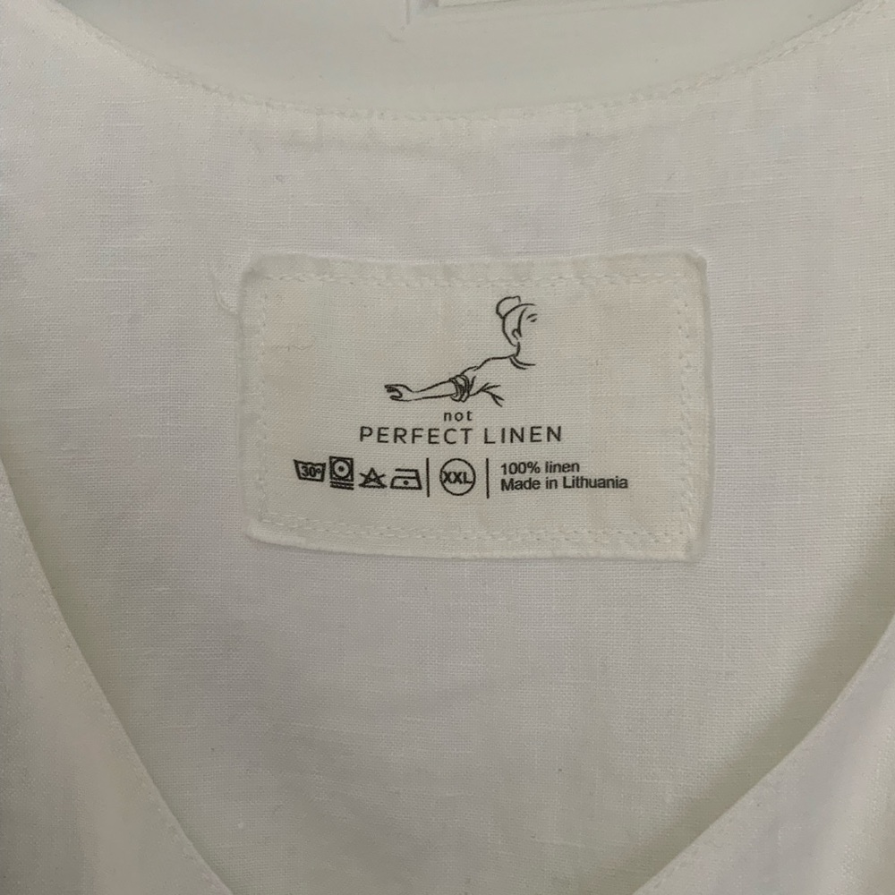 notPERFECTLINEN White Buttoned Vest - Picture 2 of 4
